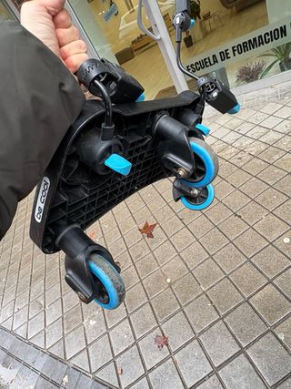 Patinete universal para carrito bebé