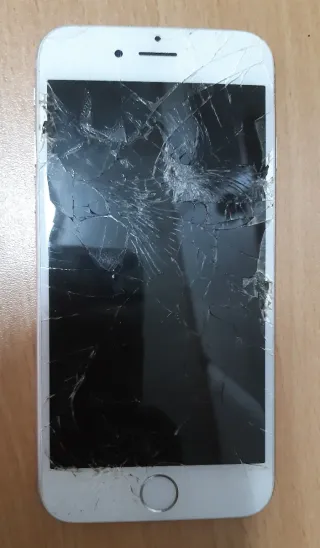 Móvil Iphone 6 ( para piezas )