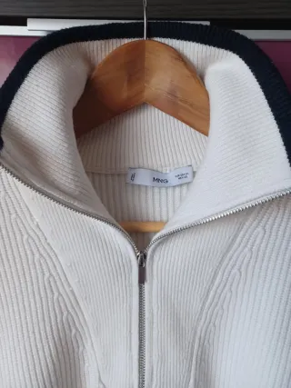 Jersey canalé cremallera blanco y negro