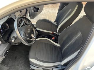 Hyundai i10 2021. 26.000 KM
