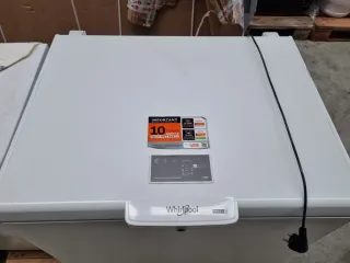 Arcón Horizontal Whirlpool 164L Blanco