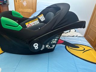 Silla coche bebé 1-4 meses
