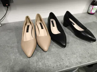 Zapatos tacón 4cm sin estrenar beige y negro