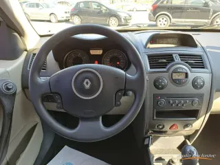 RENAULT MEGANE GRAND TOUR DYNAMIQUE 1.5 DCI