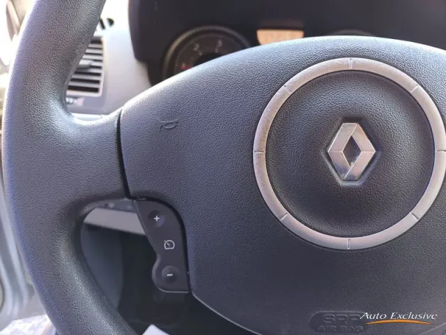 RENAULT MEGANE GRAND TOUR DYNAMIQUE 1.5 DCI