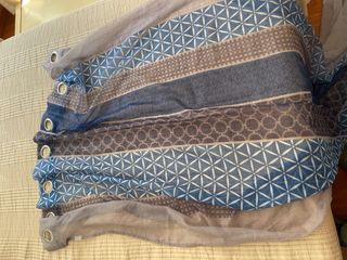 Cortina decorativa azul y gris