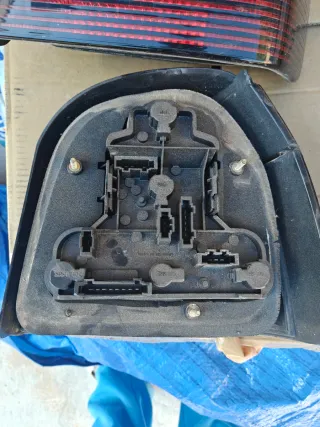 Faros Traseros Golf MK3 Hella Originales