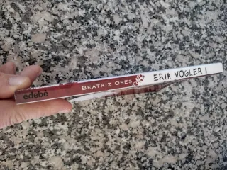 ERIK VOGLER 1: LOS CRÍMENES DEL REY BLANCO (Spa...