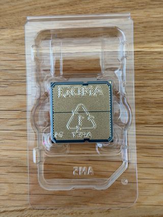 Ryzen 7 7800X3D con Garantía