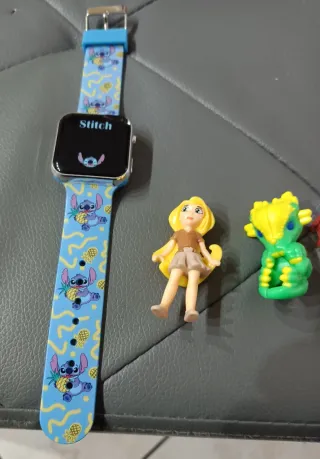 Set piccoli giocattoli e orologio Lilo & Stitch