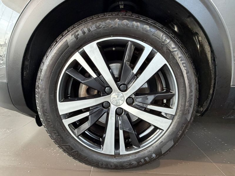 Peugeot 5008 2017, foto 16