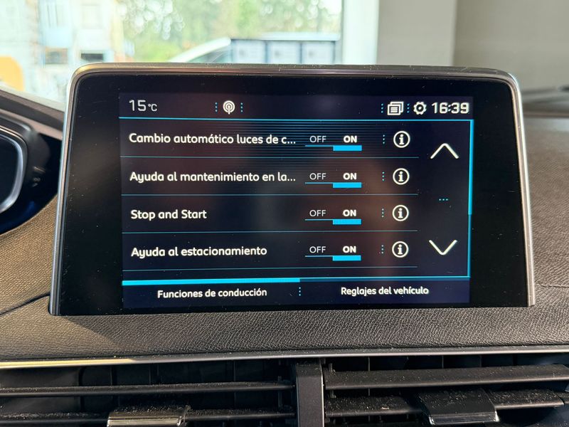 Peugeot 5008 2017, foto 19