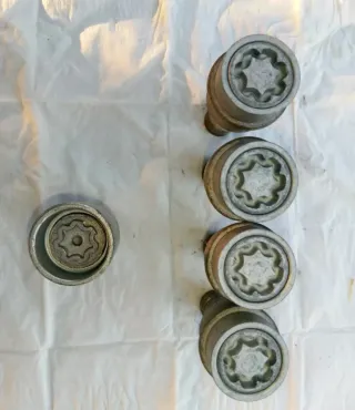 Tornillos Antirrobo Audi Q5/SQ5 33mm