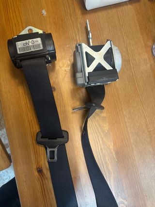 Cinturones BMW E90 320D Delanteros