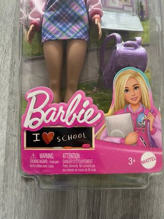 Barbie I Love School con accesorios
