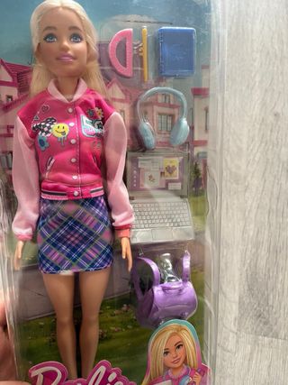 Barbie I Love School con accesorios