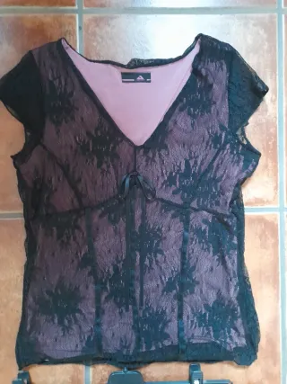 Conjunto blusa y falda encaje negro ARGGIDO