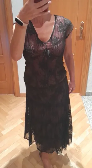 Conjunto blusa y falda encaje negro ARGGIDO