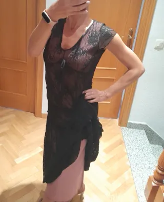 Conjunto blusa y falda encaje negro ARGGIDO