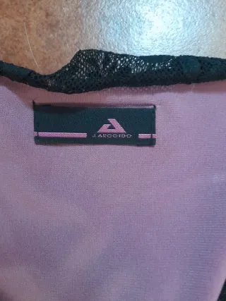 Conjunto blusa y falda encaje negro ARGGIDO