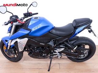 SUZUKI GSX-S 950 A2