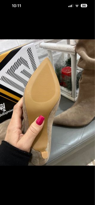 Stivali scamosciati donna beige