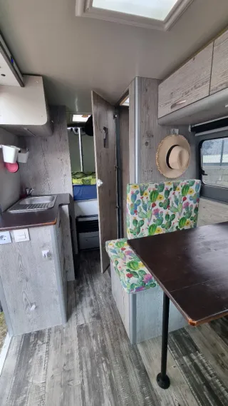 Furgoneta camper nissan interestar 2008