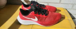 Nike Pegasus Rojo/Blanco Talla 42