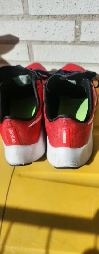 Nike Pegasus Rojo/Blanco Talla 42