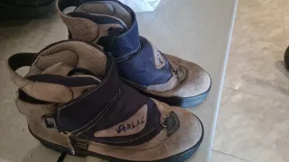 Botas de montaña/festivales con cremallera.