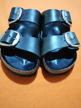 Sandali Birkenstock neri con fibbie