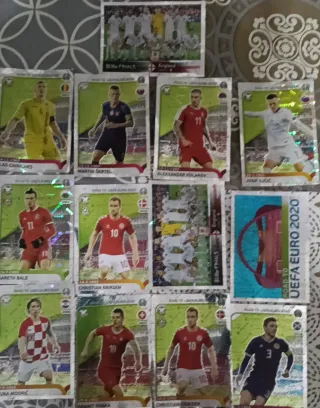 UEFA EURO 2020 Panini. LOTE de cromos. 4 fotos.