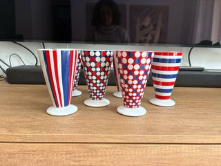 Vendo 6 eleganti coppe da gelato (3 coppie) firmat