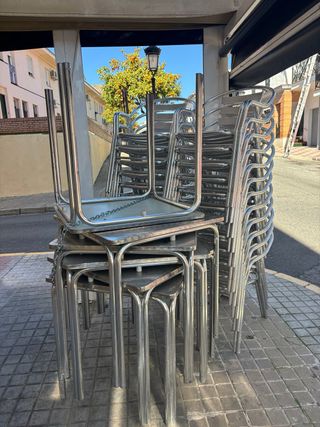 Lote de 6 Mesa y 24 sillas de terraza metálicas