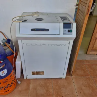 Centrifugadora Ducatron