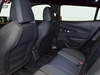 Peugeot 2008 GT Puretech 130 S&S 6 Vel. MAN