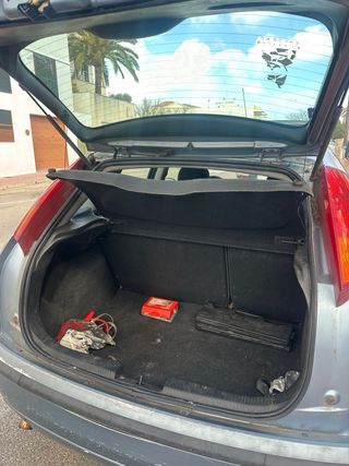 Ford Focus 1.8 TDCI 100CV