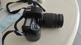 Cámara de fotos Nikon F60