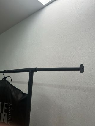 Burro perchero metálico negro