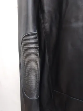 Chaqueta de piel Velez Negra