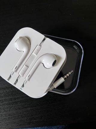 Auriculares Apple iPhone Blancos