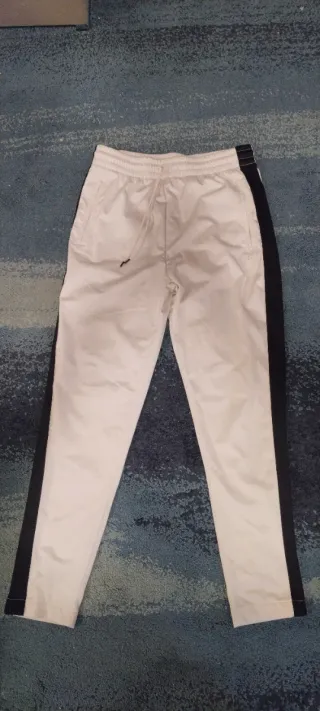 Chándal Foot Locker Blanco y Negro