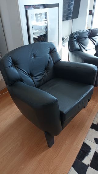 Sofá y 2 sillones polipiel negro
