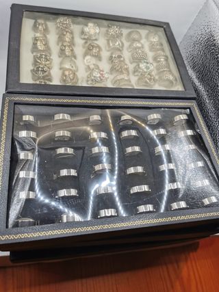 Lote 6 cajas anillos acero para reventa
