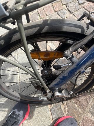 Bicicleta plegable Dahon:cuadro partido/roto!