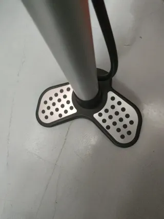 Bomba de pie para bicicleta