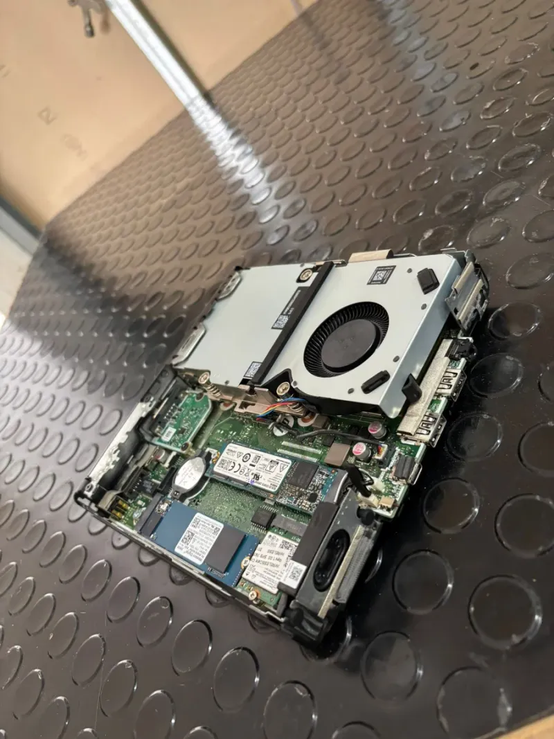 Mini PC i5 10ª Gen / 32GB RAM / 512GB NVMe (2x256) afbeelding 3