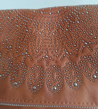 Bolso Desigual Marrón Tachuelas