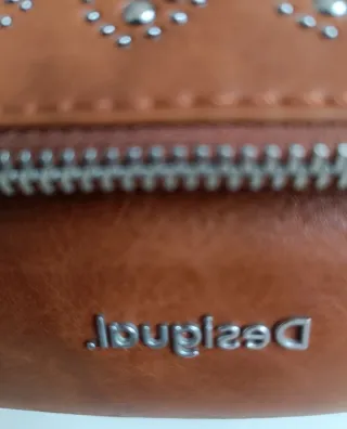 Bolso Desigual Marrón Tachuelas