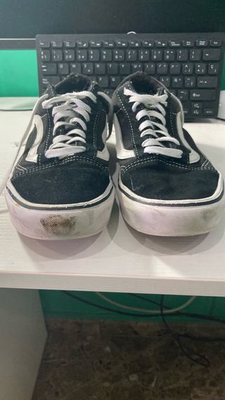 Zapatillas Vans Old Skool Negras Talla 40 (39)